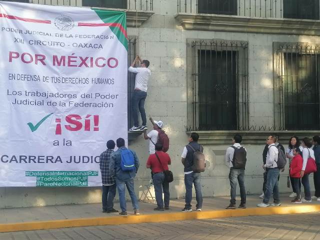Trabajadores del Poder Judicial Federal en Oaxaca en paro de labores. clamorsocial.com