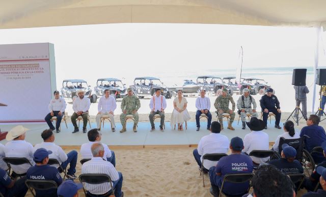 Brindar herramientas a municipios favorece entornos seguros en comunidades de la Costa: Bernardo Rodríguez Alamilla.- clamorsocial.com