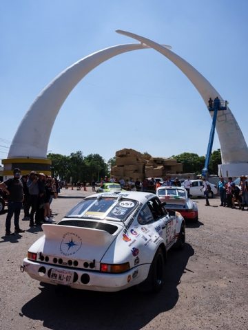 CORDERO, DAMIRÓN Y VELÁZQUEZ DISPUTAN EL TRIUNFO DE LA CARRERA PANAMERICANA