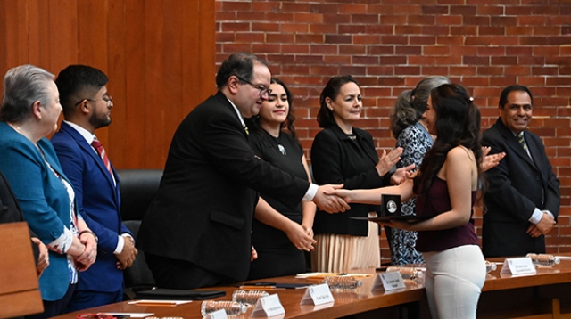 Ciudadanas y ciudadanos críticos y comprometidos con el bienestar colectivo