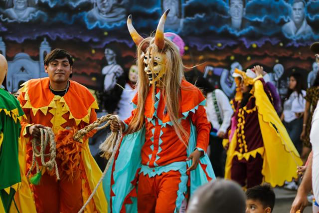 Muchas Aegría y tradición en los carnavales de San Juan Bautista La Raya y San Isidro Monjas
