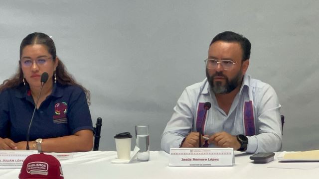 No se va a desalojar a normalistas en Oaxaca