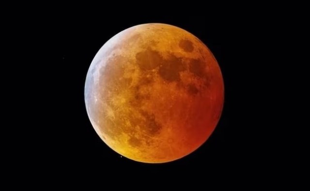 Oaxaca se prepara para la 'Luna de Sangre': Eclipse total lunar esta noche