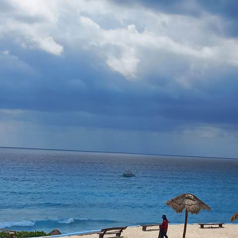 Ni siquiera se ha logrado 80% de ocupación hotelera en Cancún, en plena Semana Santa. Foto: Especial