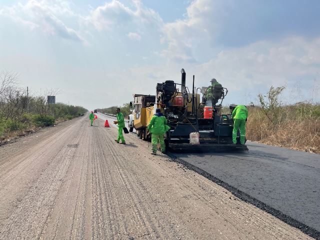 AVANZA SICT EN CONECTAR A COMUNIDADES ALEJADAS DE OAXACA CON CAMINOS ARTESANALES Y CARRETERAS.- clamorsocial.com