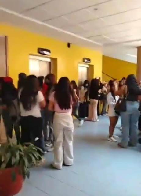 Denuncian por acoso sexual al Abogado General de la UABJO: Exigen su destitución inmediata