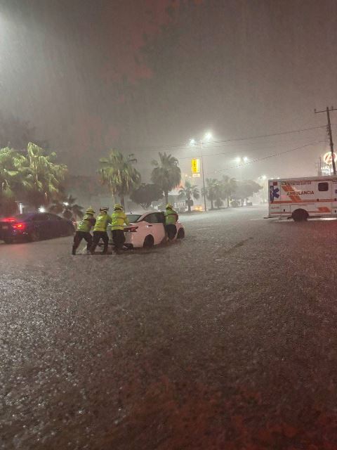 Deja lluvia inundaciones en la región del Istmo