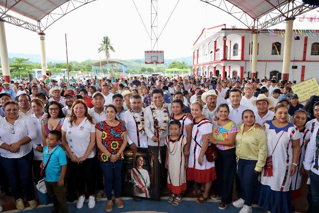 Lo que nunca se hizo para atender las necesidades de los pueblos, lo está haciendo la Primavera Oaxaqueña: Silva Romo.- clamorsocial.com