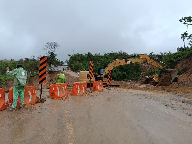 SICT ATIENDE PUNTUALMENTE AFECTACIONES POR HURACÁN “ERICK” EN GUERRERO Y OAXACA.- CLAMORSOCIAL.COM