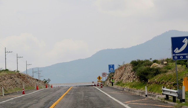 SICT DIO ATENCIÓN A TODA LA RED CARRETERA ESTATAL DE OAXACA, AFECTADA POR EL HURACÁN “ERICK”.- clamorsocial.com