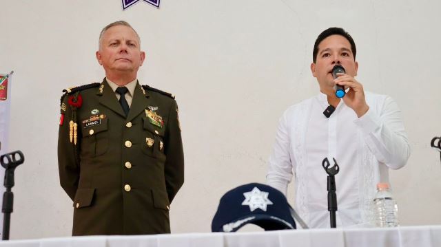 JUNTOS SEDENA Y H. AYUNTAMIENTO DE SANTA LUCÍA DEL CAMINO POR UNA CULTURA DE LA SEGURIDAD. clamorsocial.com