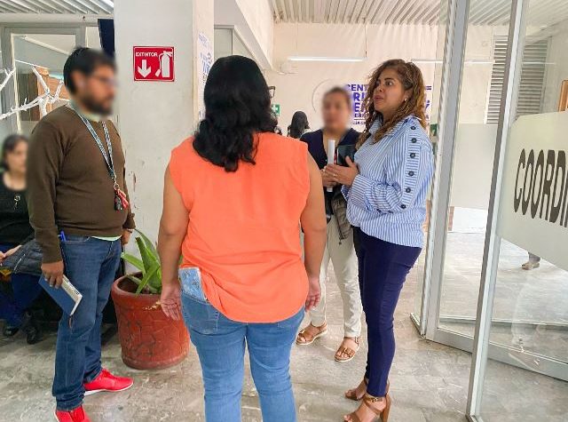 Inicia FGEO investigaciones tras desalojo de tienda de abarrotes y allanamiento en albergue estudiantil en San Martín Mexicapan, en la ciudad de Oaxaca.- clamorsocial.com
