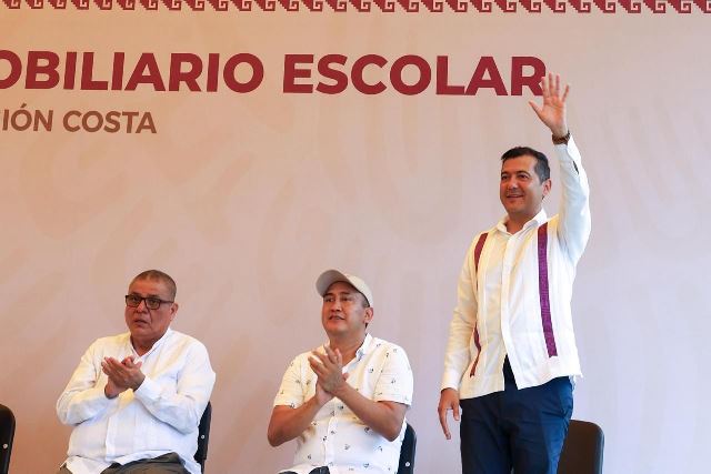 Con cada acción se refleja el compromiso de la Primavera Oaxaqueña por transformar de raíz la vida de las y los oaxaqueños: Silva Romo.- CLAMORSOCIAL.COM