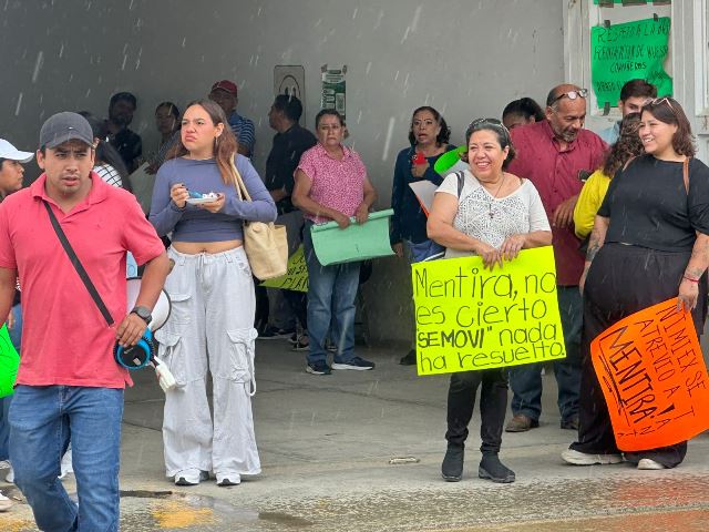 Se reporta protesta en la Semovi.- clamorsocial.com