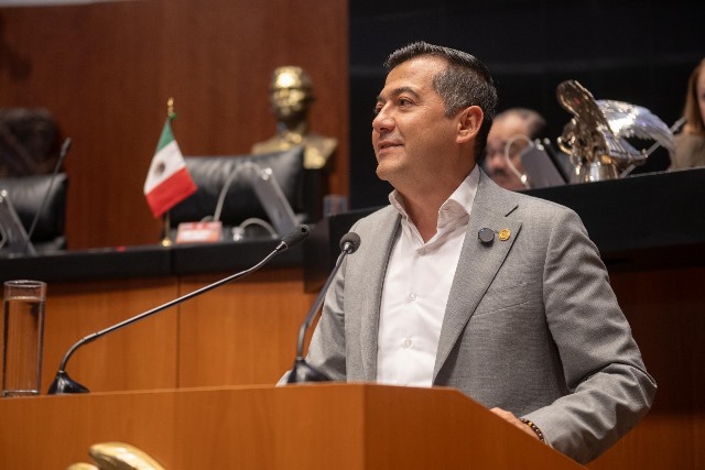 Sigue siendo un honor estar con Obrador y con Claudia”: Silva Romo responde al PRI en el Senado.- clamorsocial.com