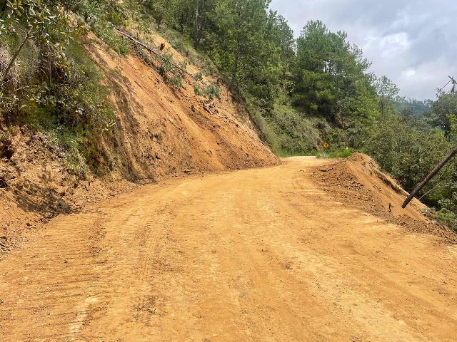 Atiende SICT derrumbes ocasionados por las intensas lluvias en red carretera federal de Oaxaca.- CLAMORSOCIAL.COM