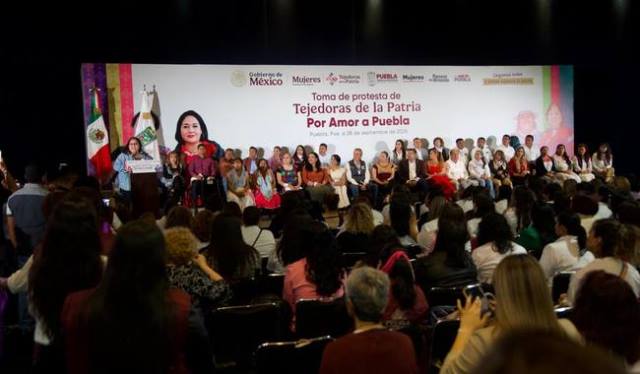 Red de Mujeres Tejedoras de la Patria alcanza más del 60% de su meta