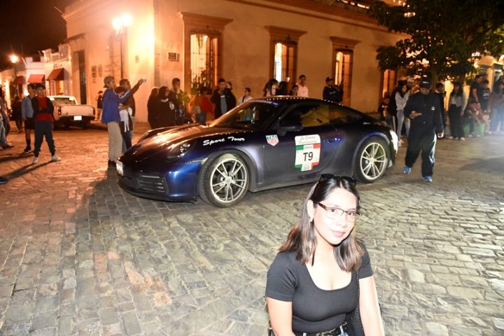 En Oaxaca se escucha el rugido de los motores y se goza la pasión de la Carrera Panamericana clamorsocial.com