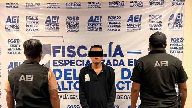 Fiscalía de Oaxaca obtiene vinculación a proceso y prisión contra E.J.R. alias el “El Chikis” por homicidio calificado y asociación delictuosa, cometido por un grupo de cholos en Santa Cruz Xoxocotlán.- CLAMORSOCIAL.COM