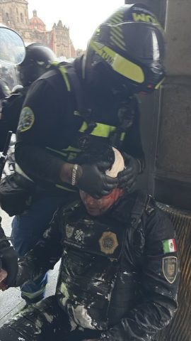 Violencia en exceso presente en la marcha del 2 de octubre en la CDMX Fotos: redes sociales