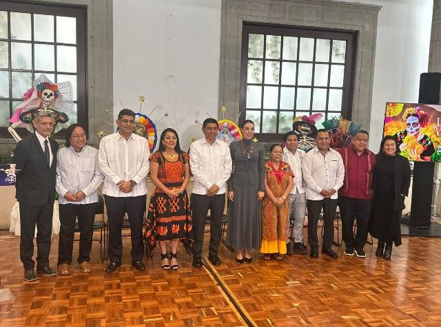 Anuncian festividades de Muertos en Oaxaca.- clamorsocial.com