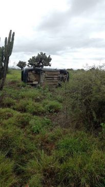 Se registra volcadura en carretera a Guelavia.- clamorsocial.com