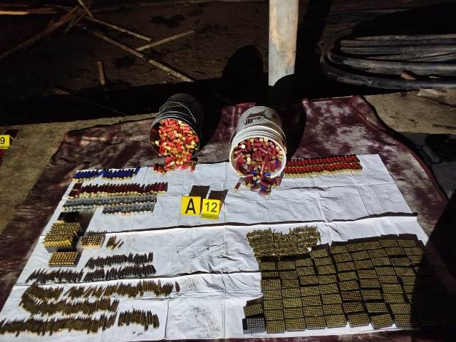 Fiscalía de Oaxaca, DEFENSA, Marina, Guardia Nacional y Policía Estatal realizan cateo en rancho del Istmo utilizado como centro de operación de célula delictiva, aseguran decenas de armas largas.- clamorsocial.com