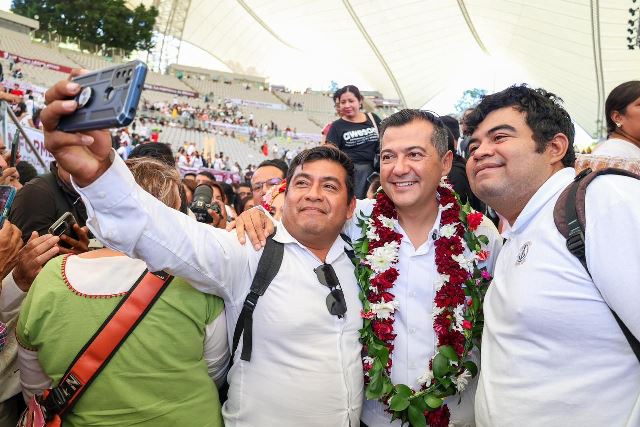 AGRADECE LUIS ALFONSO SILVA ROMO HISTÓRICO RESPALDO POPULAR.- CLAMORSOCIAL.COM