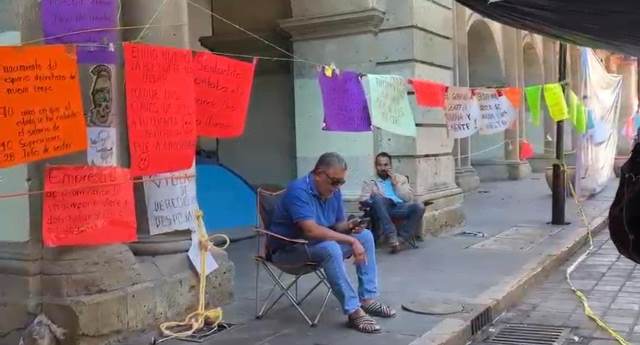 Supervisores siguen analizando si se quedan en plantón.- clamorsocial.com