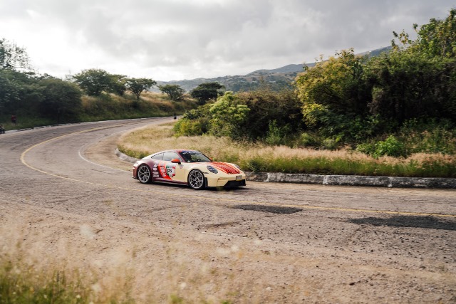Puebla brilla con la llegada de La Carrera Panamericana.- CLAMORSOCIAL.COM