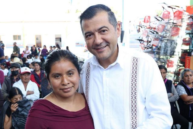 Respalda Luis Alfonso Silva Romo obras y apoyo social en San Pedro Quiatoni.- clamorsocial.com