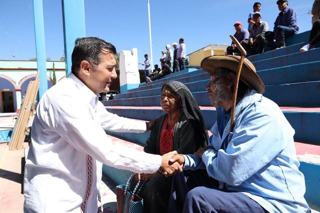 Respalda Luis Alfonso Silva Romo obras y apoyo social en San Pedro Quiatoni.- clamorsocial.com