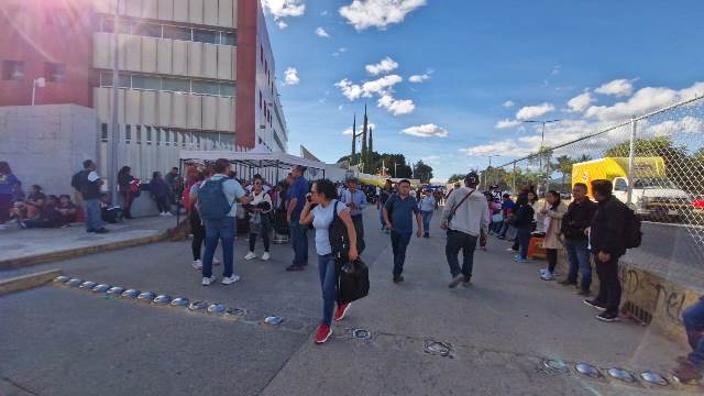 Reducido el número de maestros que coberturan la mesa tripartita de la Sección 22 en CD. Administrativa