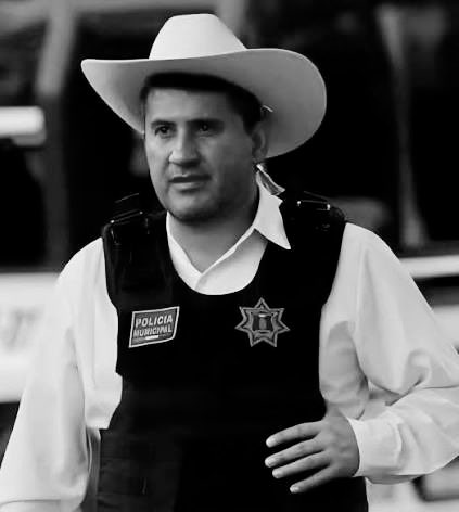 Carlos Alberto Manzo Rodríguez, el Alcalde del Sombrero, de Uruapan, Michoacán. Foto: internet