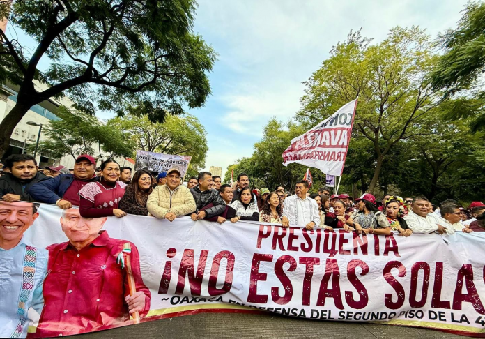 Con calenda y alegría oaxaqueña, Luis Alfonso Silva Romo se suma al festejo por siete años de transformación clamorsocial.com